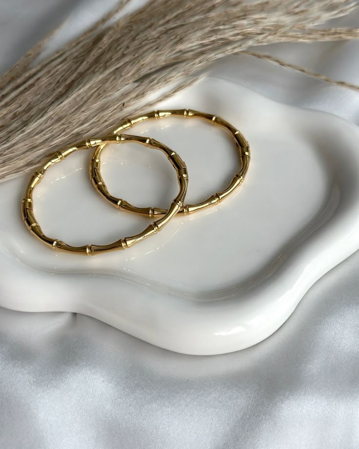 Wrap your wrist in nature’s luxury with our 18k… Inaara Jewels | 925 Silver & 18K Gold Jewelry